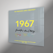 Laden Sie das Bild in den Galerie-Viewer, 1967 Acryldruck