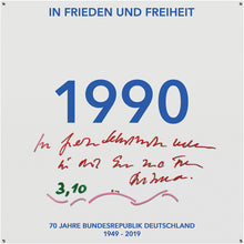 Laden Sie das Bild in den Galerie-Viewer, 1990