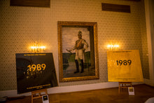 Laden Sie das Bild in den Galerie-Viewer, 1989