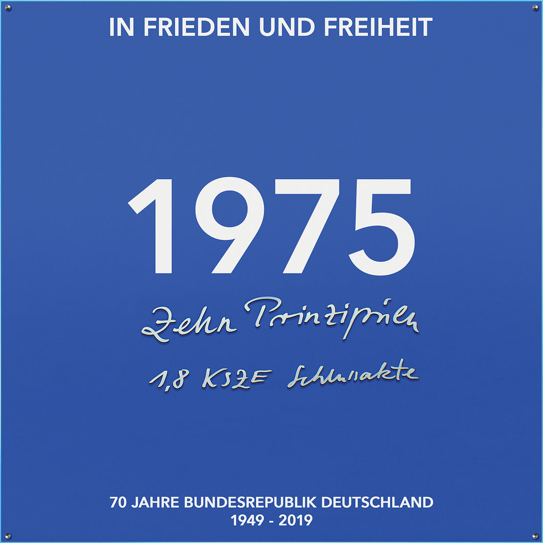 1975