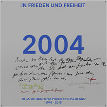 Laden Sie das Bild in den Galerie-Viewer, 2004