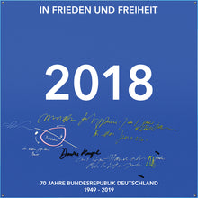 Laden Sie das Bild in den Galerie-Viewer, 2018